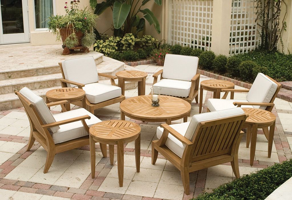 The Many Advantages Of Having Outdoor Furniture